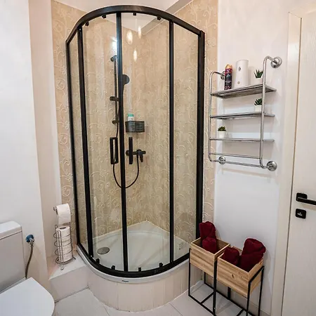 Cozy Two - Center & Old Town Apartment *