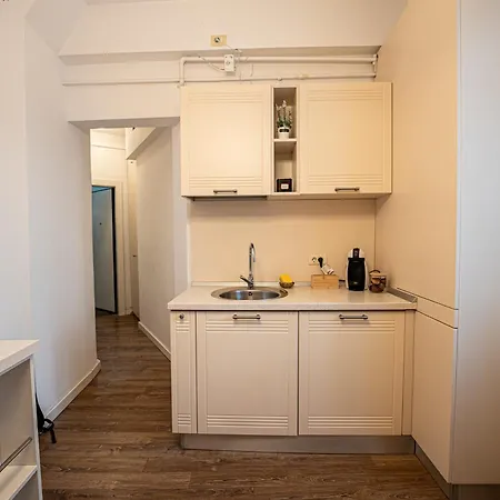 Apartment Cozy Two - Center & Old Town Bucharest