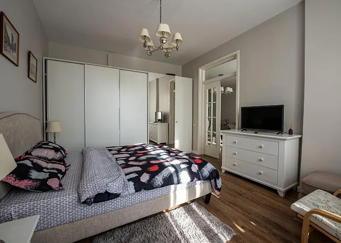 Cozy Two - Center & Old Town Apartament *